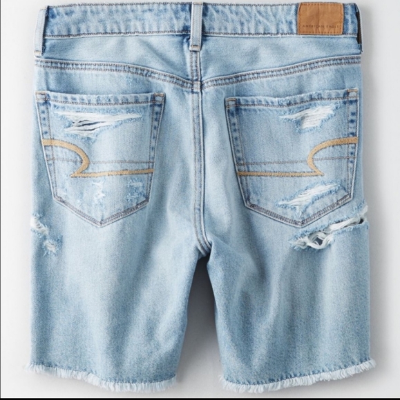 SOLD Tomgirl Bermuda Shorts - Picture 2 of 7